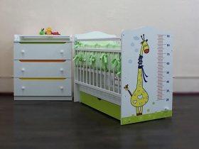 Кроватка детская Жираф с маятником в Юном Ленинце - yunyj-leninec.mebel-nsk.ru | фото